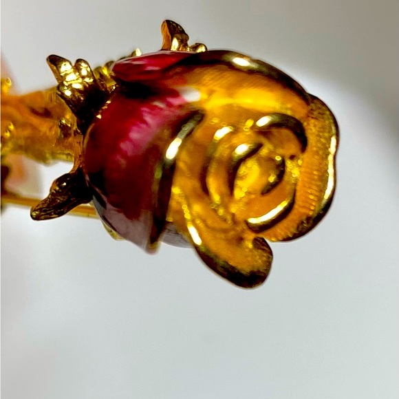 COPY - ☘️Tancer signed rose pin. Beautiful color. Very good condition - Picture 3 of 8